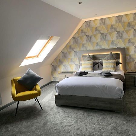 Sunset Studio Apartments Аберарон Екстер'єр фото